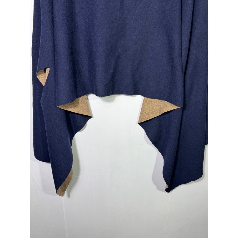 Chico's Reversible Travel Ruana Wrap Navy Blue/Tan One Size NWOT Minimalist Fall - Picture 6 of 12